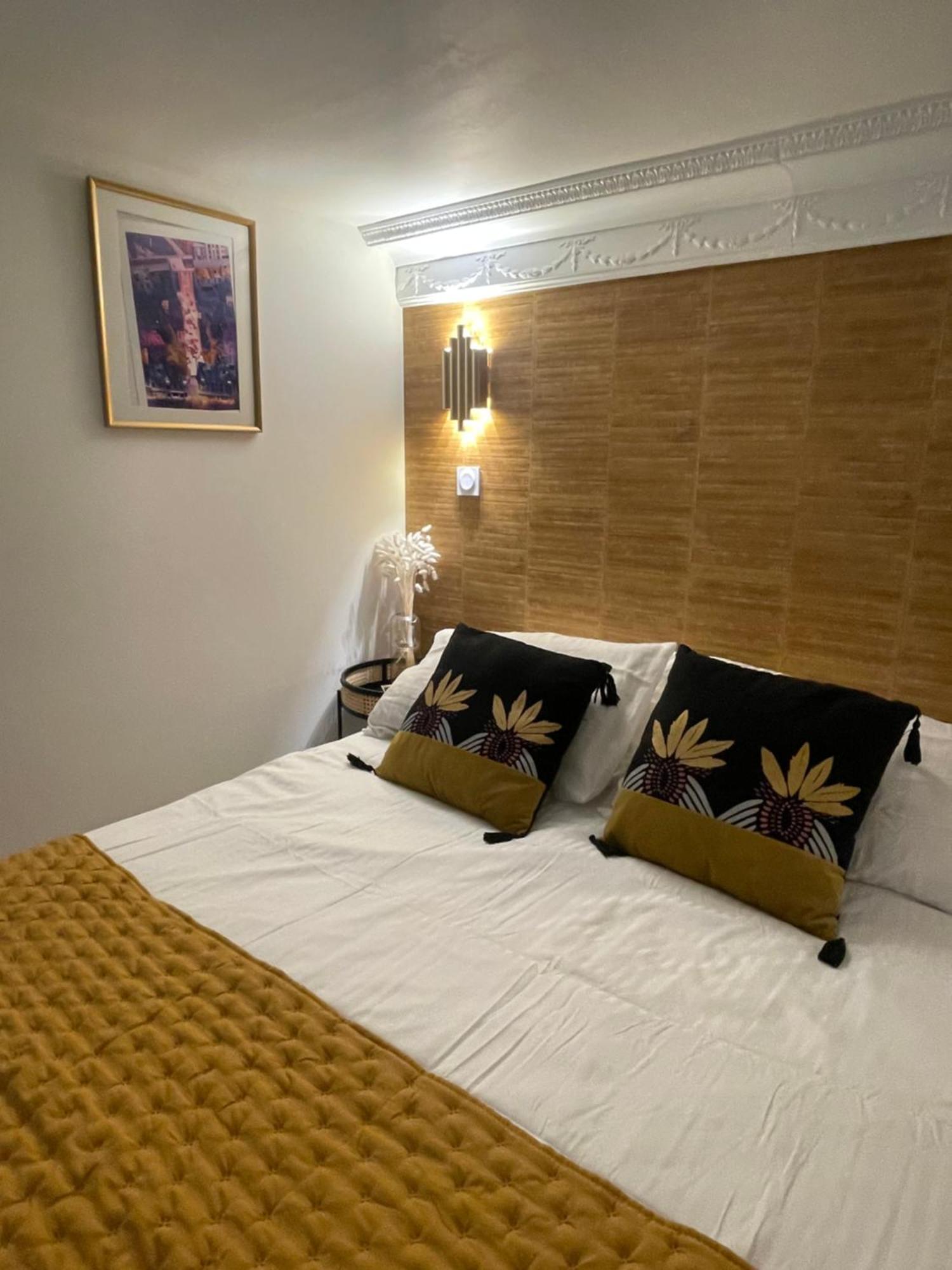 Appartement De Charme Art Deco - Hyper-Centre Ville - Place D'Erlon - Gare - رانس المظهر الخارجي الصورة